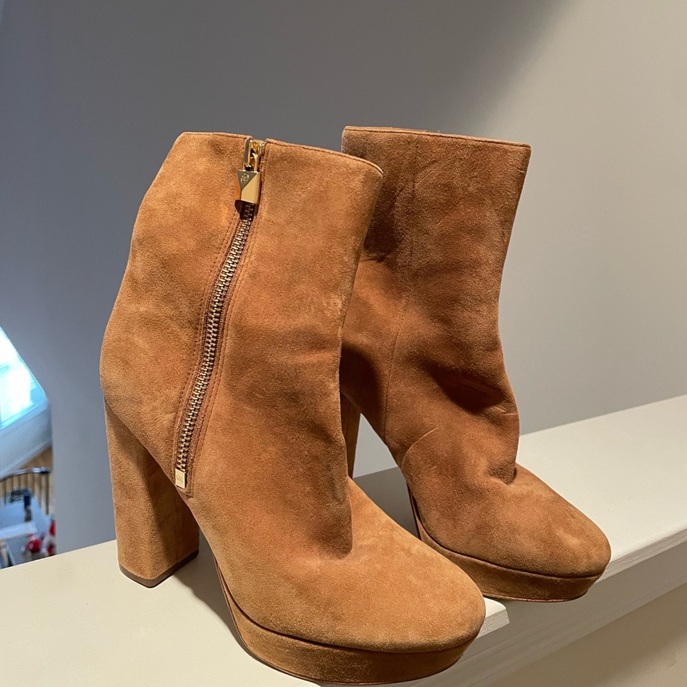 Michael Kors Tan Suede Heeled Boots - Picture 4 of 5